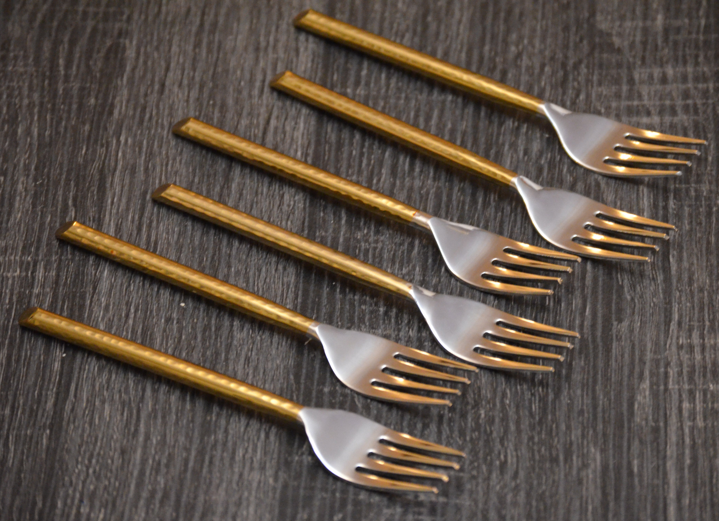 Vibhsa Golden Silverware Dinner Forks Set of 6 - Elegant & Durable Stainless Steel Cutlery for Luxurious Dining Experience