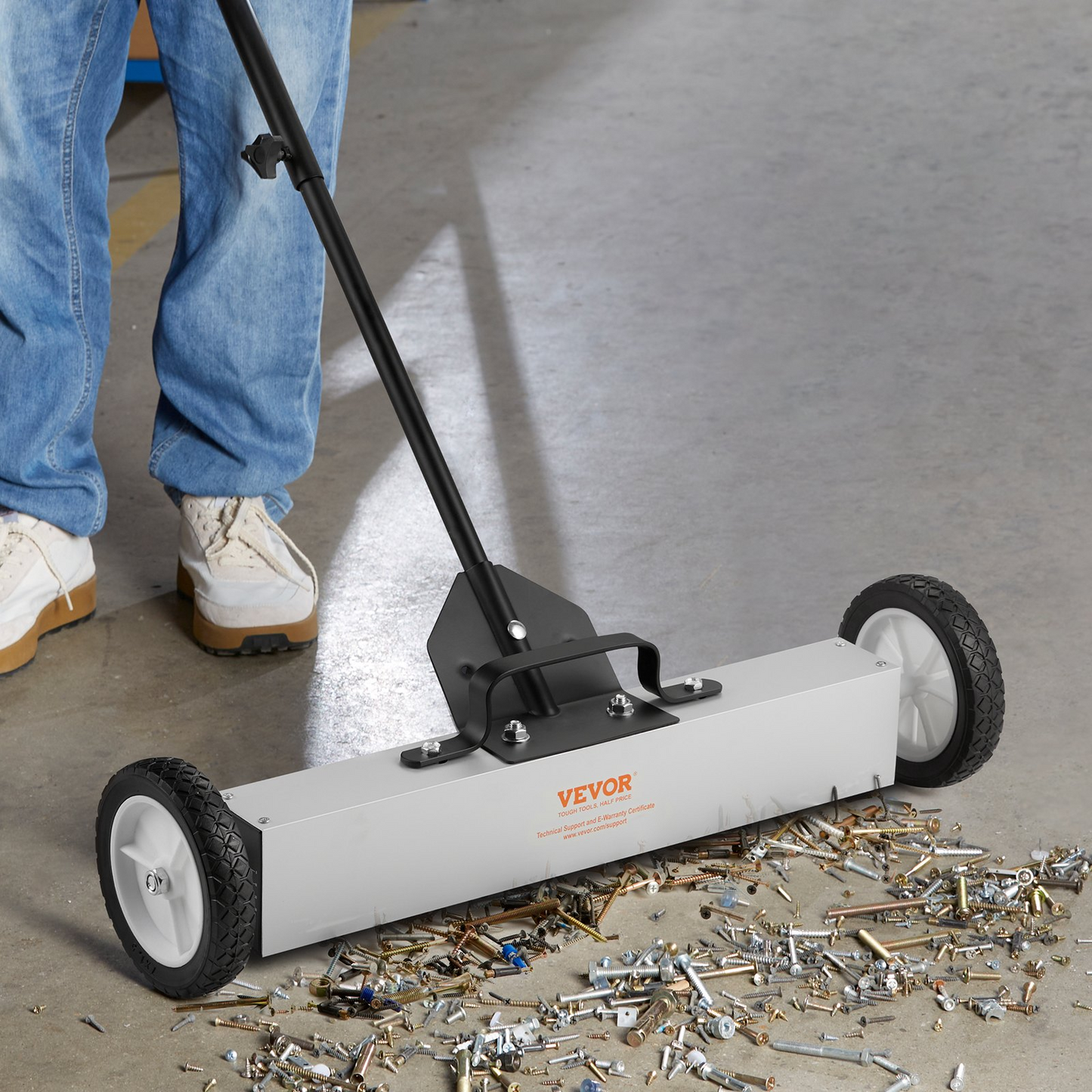 VEVOR 50Lbs Rolling Magnetic Sweeper with Telescoping Handle – Heavy-Duty Magnetic Pickup for Workshop, Garage, and Yard Cleanup