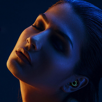 True Twin 2 In 1 Wireless Headphones with Phone Charger ??Stylish & Portable Audio Solution