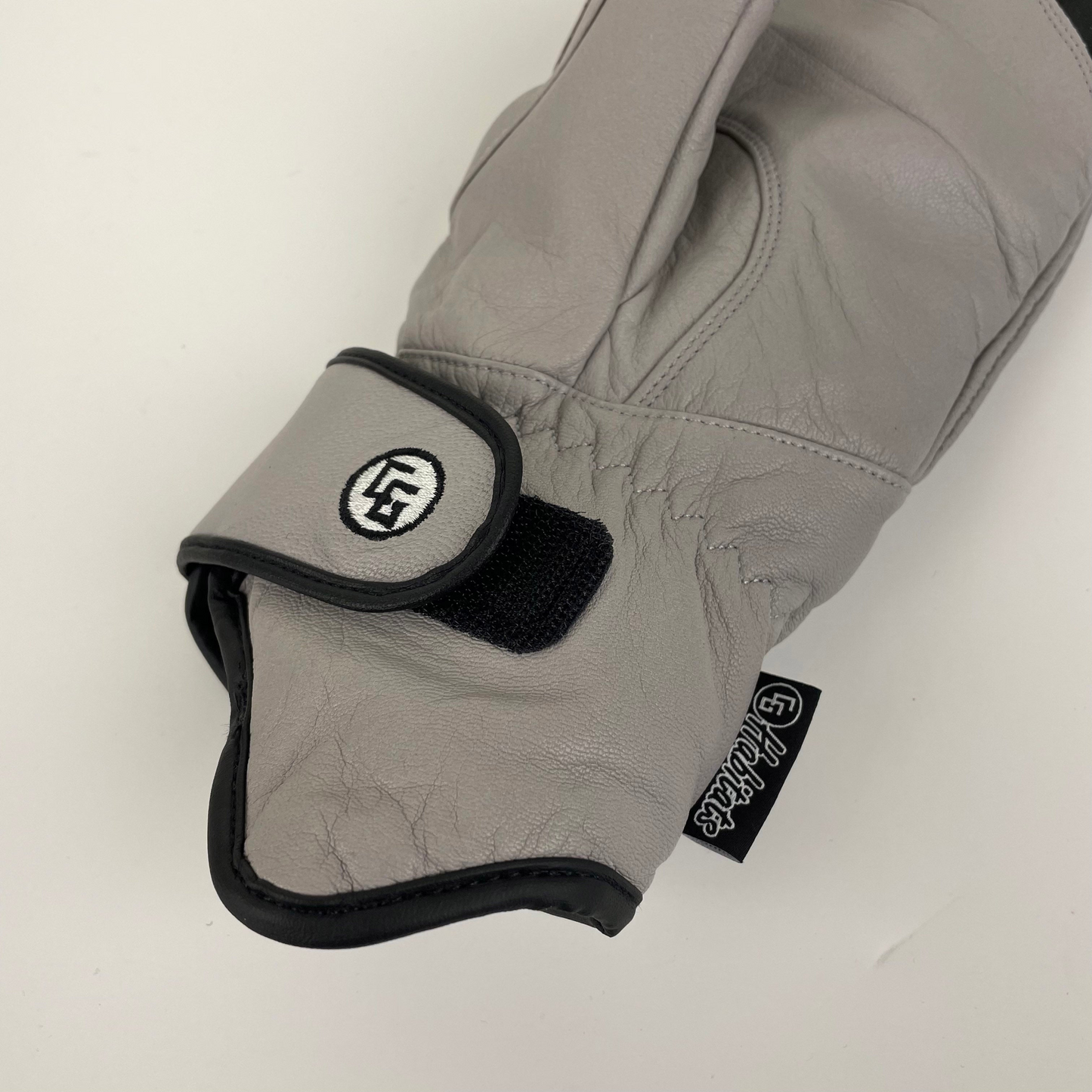 Handbag Mitten - Premium Genuine Leather Touchscreen Winter Mittens for All Weather - Insulated, Sleek & Durable Gloves for Men & Women